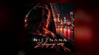 Kadr z teledysku: Nieznana - Zatrzymaj czas