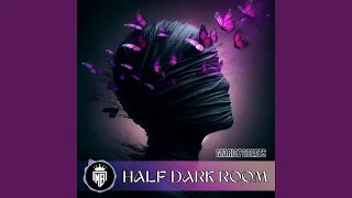 Kadr z teledysku: Half Dark Room